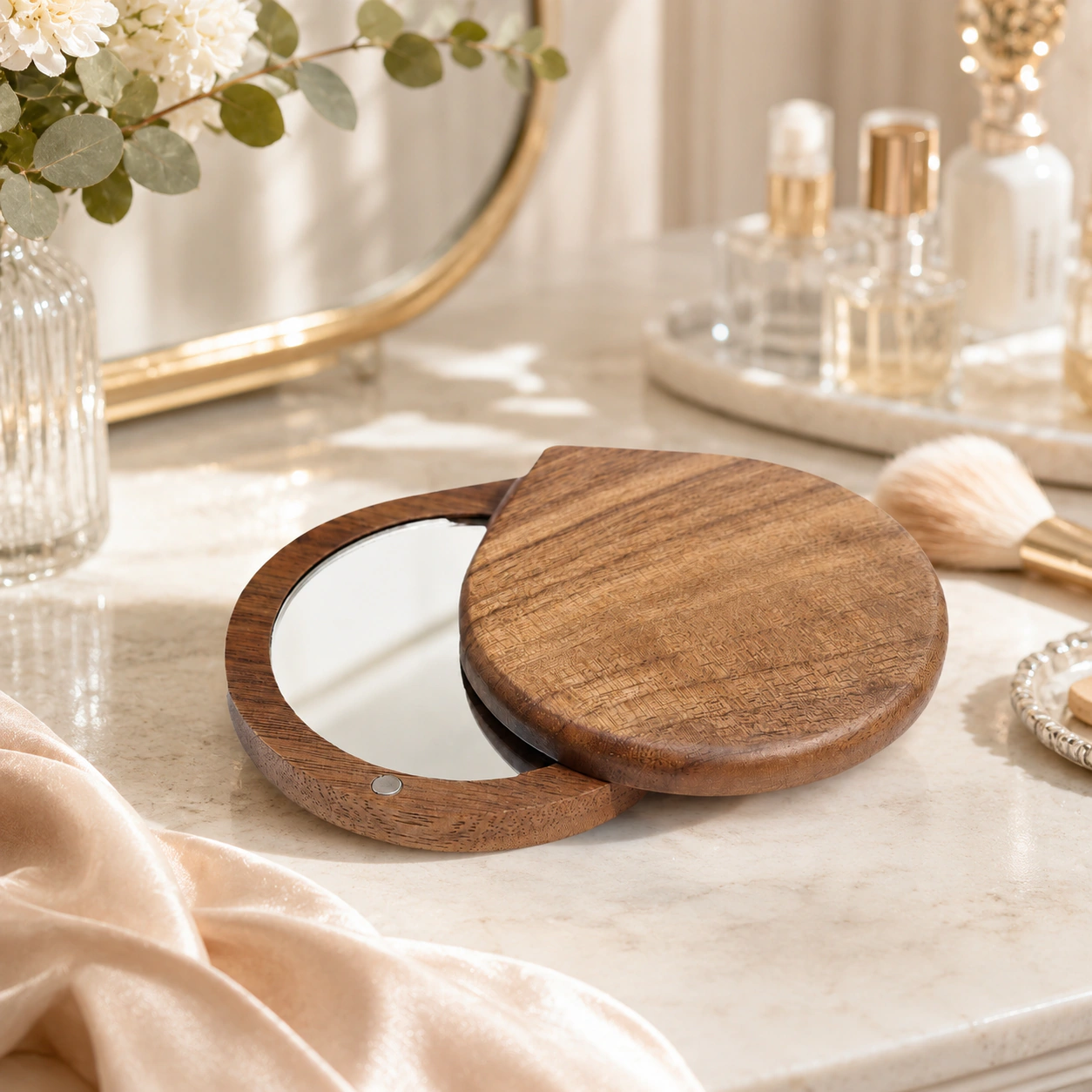 Wooden High-Definition Magnetic Rotating Makeup Mirror